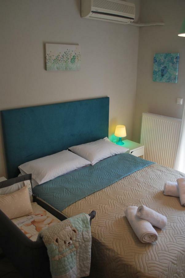 Cornelia Apartment PalaiónTsiflíkion エクステリア 写真