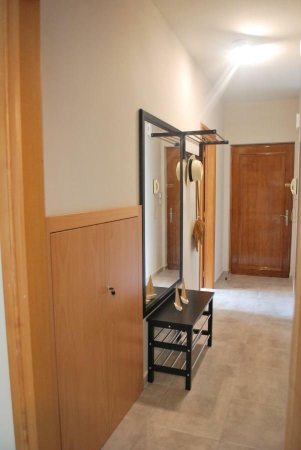 Cornelia Apartment PalaiónTsiflíkion エクステリア 写真