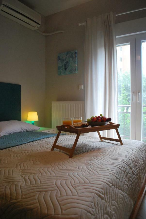 Cornelia Apartment PalaiónTsiflíkion エクステリア 写真